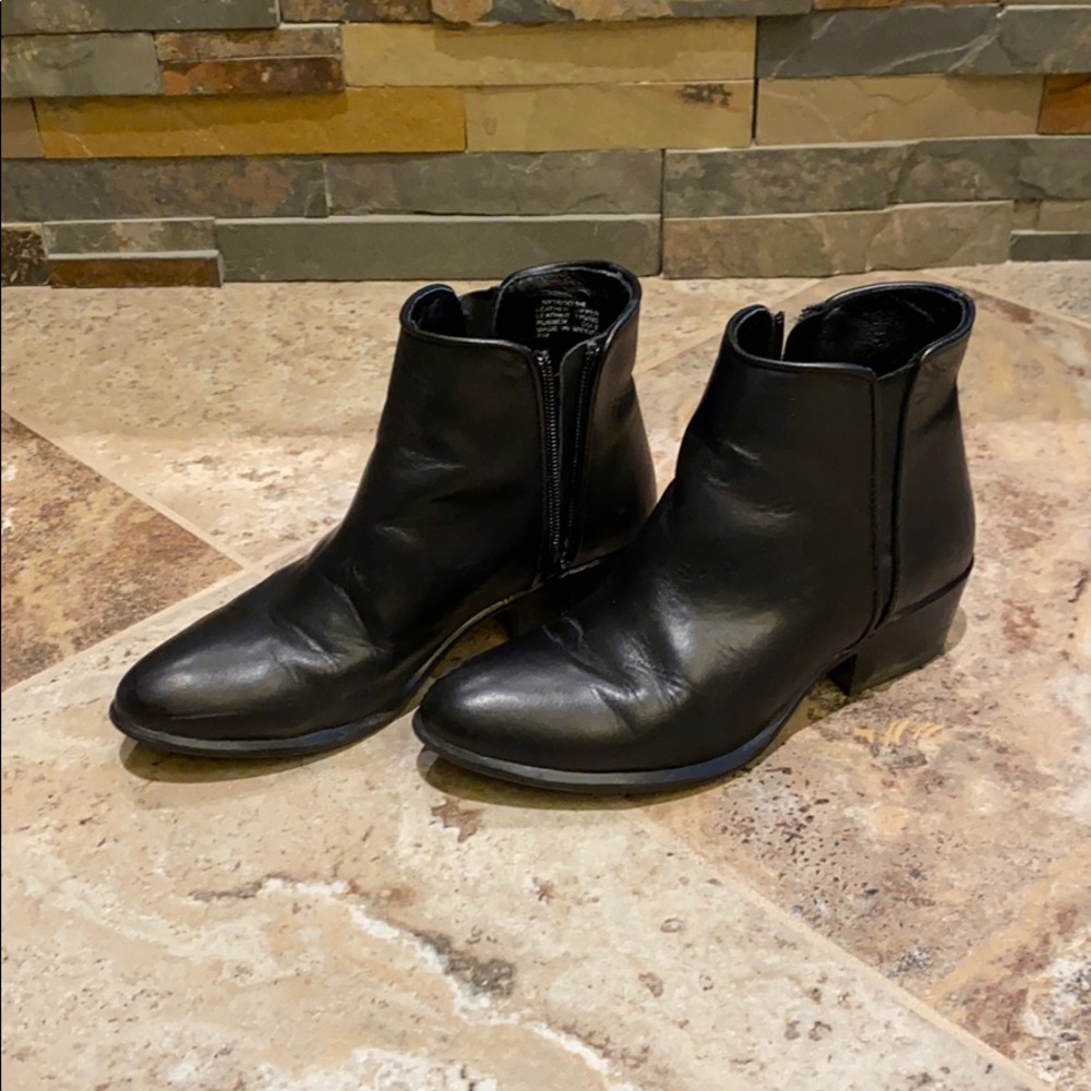 Booties - Picture 3 of 6